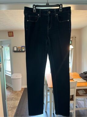 American Eagle Outfitters Indigo Blue Skinny Jeans sz 8